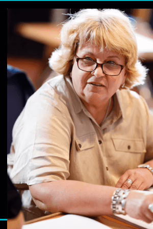 Олена Мойжес