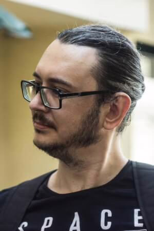 Олег Колесніков