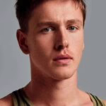 Гарріс Дікінсон