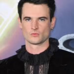 Том Старрідж