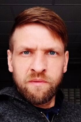 Василь Кухарський