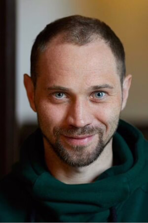 Артем Мануйлов