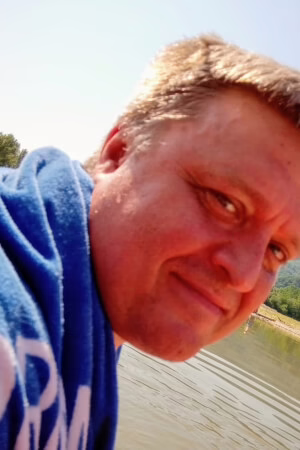 Геннадій Алексєєв