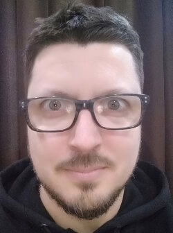 Максим Корнилюк