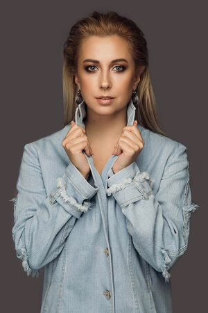 Тоня (Антоніна) Матвієнко