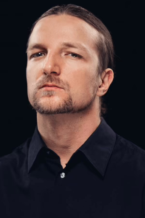 Ігор Іванов