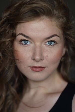 Анастасія Назарова