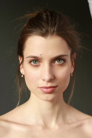 Поліна Фролова