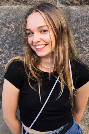 Аліна Журба