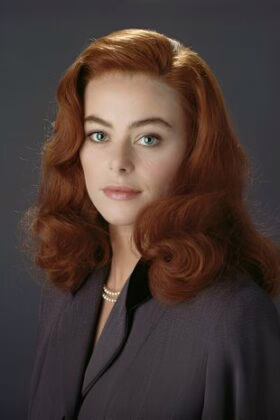 Поллі Вокер