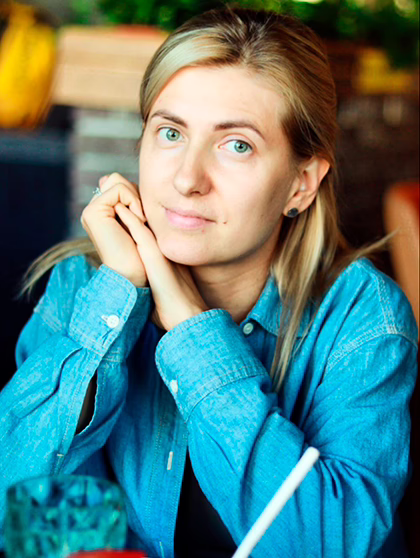 Юлія Подпрятова (Шаповалова)