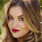 Лілі Сіммонс