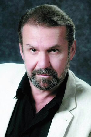 Юрій Розстальний