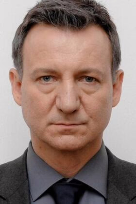 Роберт Вєнцкевич