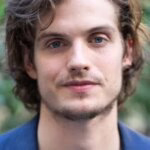 Деніел Шарман