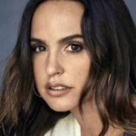 Вероніка Ечегі