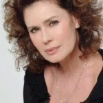 Корін Клері