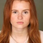 Меггі Елізабет Джонс