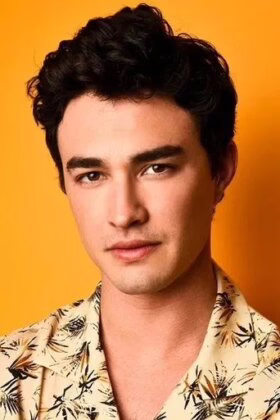 Ґевін Лезервуд