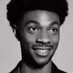 Джонатан Девісс