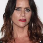 Емі Ландекер