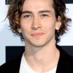 Ділан Арнольд