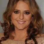 Енні Мумоло