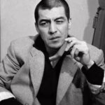 Рентаро Мікуні