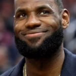 Леброн Джеймс