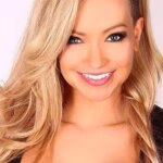 Мінді Робінсон