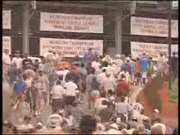 Г’ю Вілсон - відео обкладинка