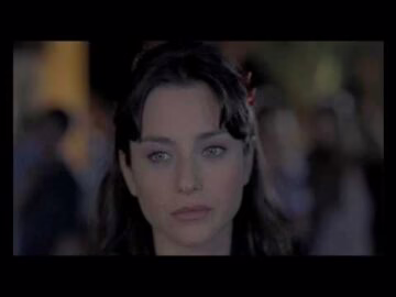 Корін Клері - відео обкладинка