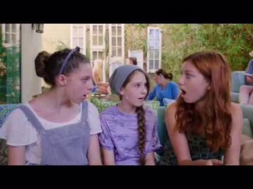 Кемерон Брайт - відео обкладинка