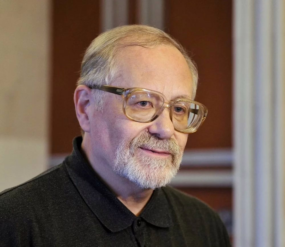 Сергій Розов