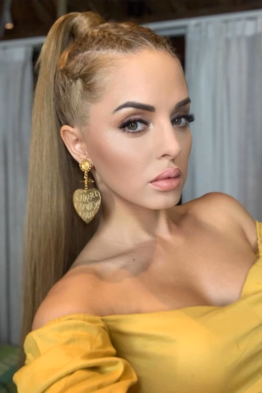 Юлія Єфременкова